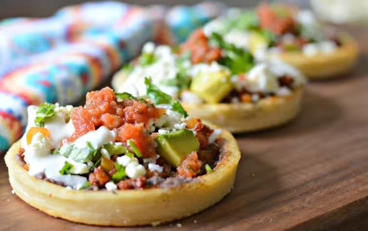 plate of sopes